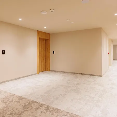 Hogo Hotel 4*
