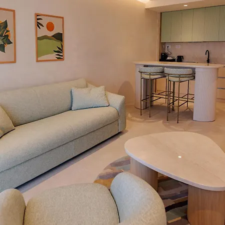 Hogo Hotel 4*