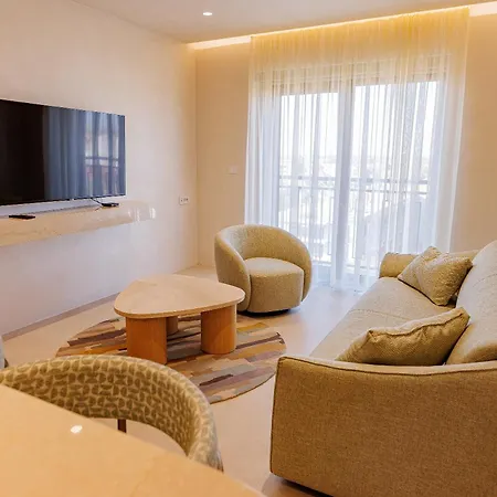 Hogo Hotel 4*